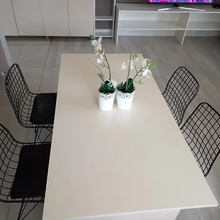 B 1+1 Furnished Near To Sea Apartmán *