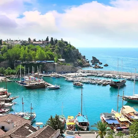 B 1+1 Furnished Near To Sea Appartamento Antalia
