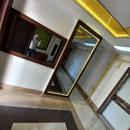 B 1+1 Furnished Near To Sea Appartamento Antalia