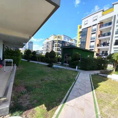 B 1+1 Furnished Near To Sea Appartamento Antalia